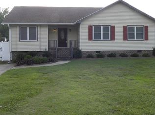 303 Robinson Dr, Roanoke Rapids, NC 27870