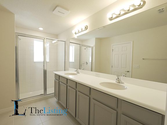 3rd image of 3340 Bellissimo Ave #1