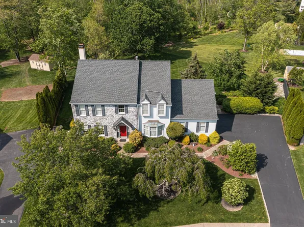 1437 W Rockspray Rd, Jamison, PA 18929