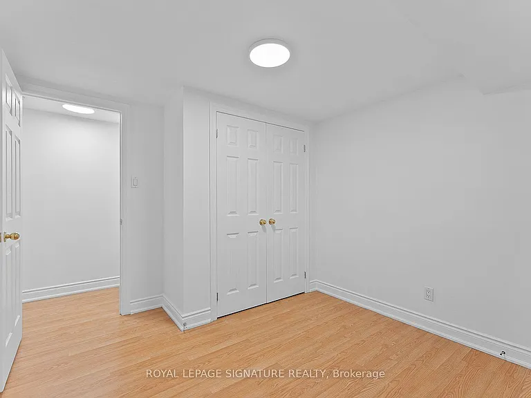502 Westmount Ave #LOWER — Photo 15