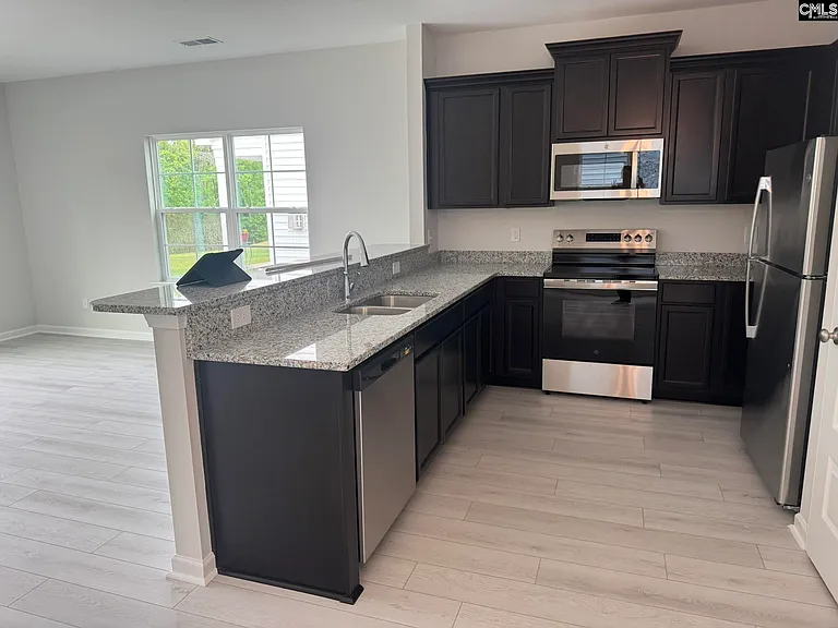 1517 Loose Leaf Ln — Photo 2