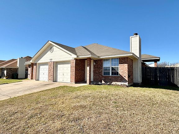 2nd image of 2320 Wildewood Dr