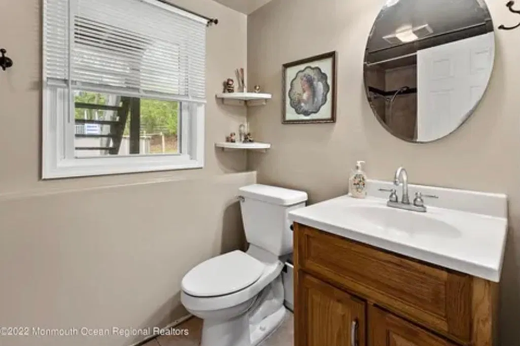 4 bed, 2000 sqft, $3,450 — Photo 4