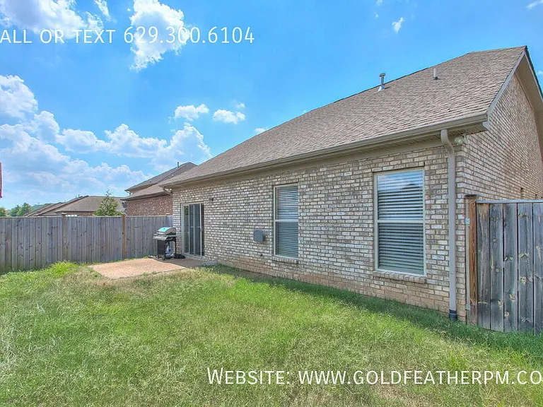 126 Trenton Ln — Photo 24