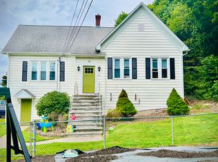 246A Boston St, Guilford, CT 06437