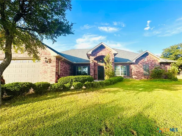 612 River Oaks Dr, Gatesville, TX 76528