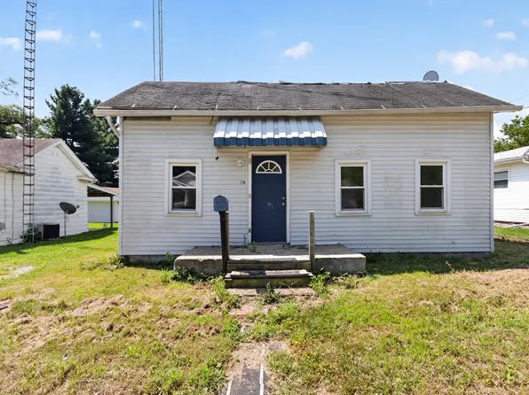 210 E Liberty St, Petersburg, IL 62675