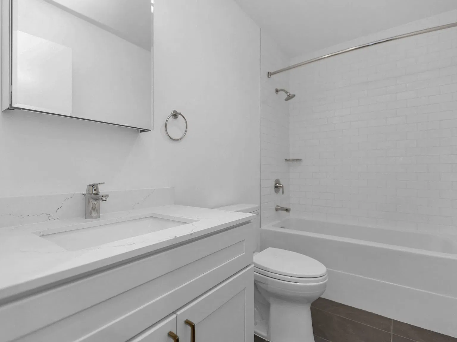 1064 Dolores St Unit 02 - Image 4