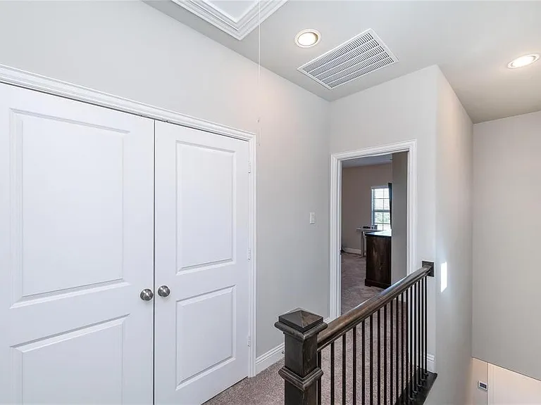 2421 Springhill Ave — Photo 20