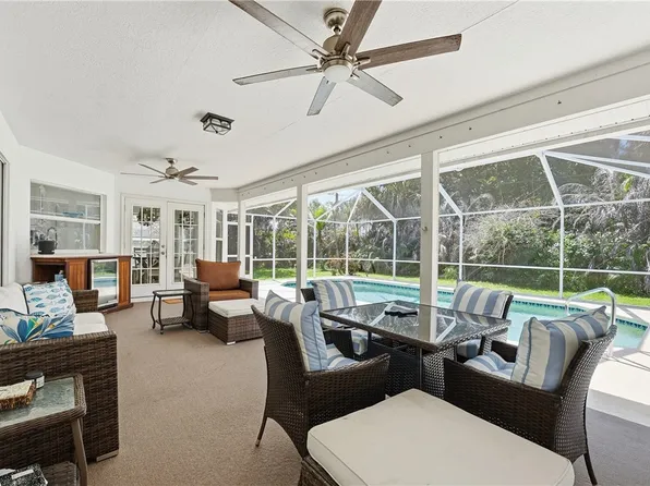 142 Joy Haven Dr, Sebastian, FL 32958