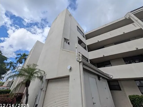 114 Lake Emerald Dr APT 104, Oakland Park, FL 33309