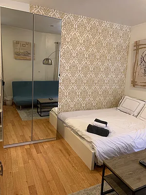 Rented by Oxford Property Group | media 26