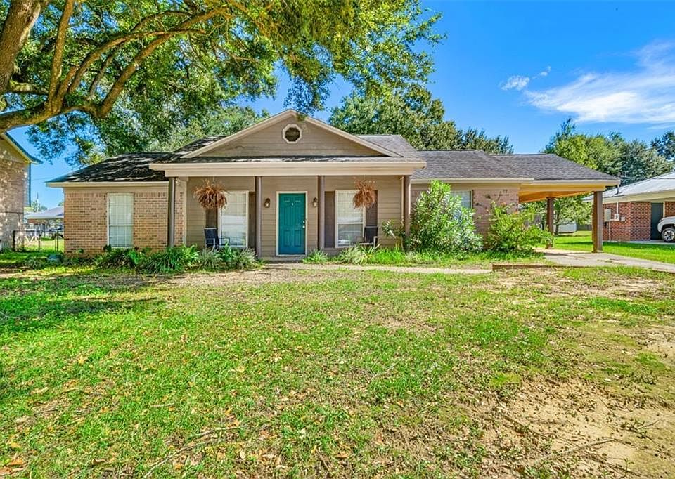 1st image of 7201 Pecan Terrace Dr