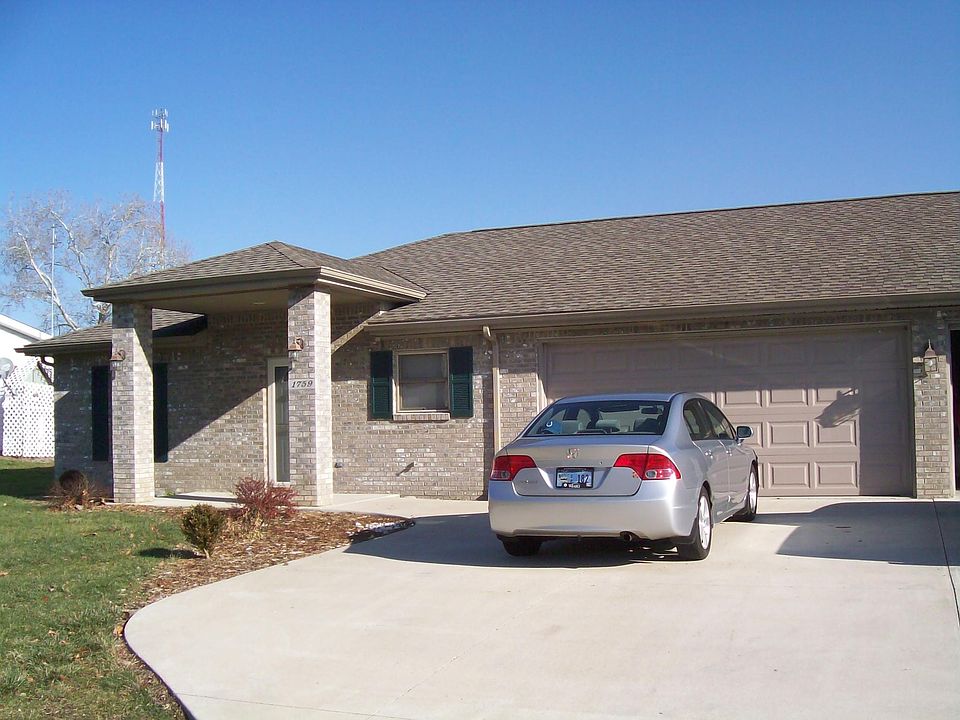 This is a duplex. The north unit is available.