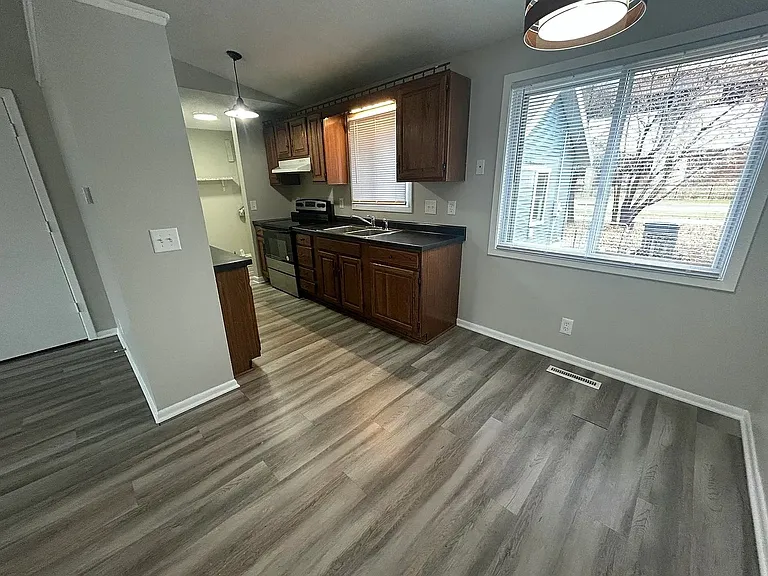 3618 2nd Ave — Photo 4