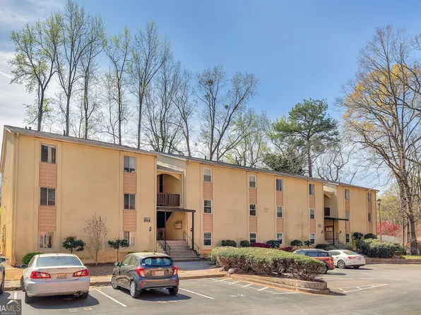 2390-A Lawrenceville Hwy, Decatur, GA 30033