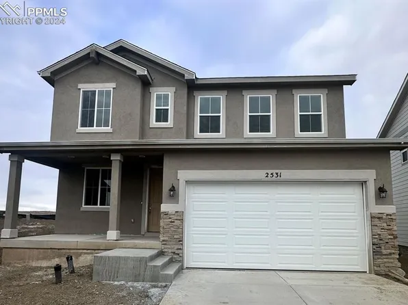 2531 Bella Terra Dr, Pueblo, CO 81001