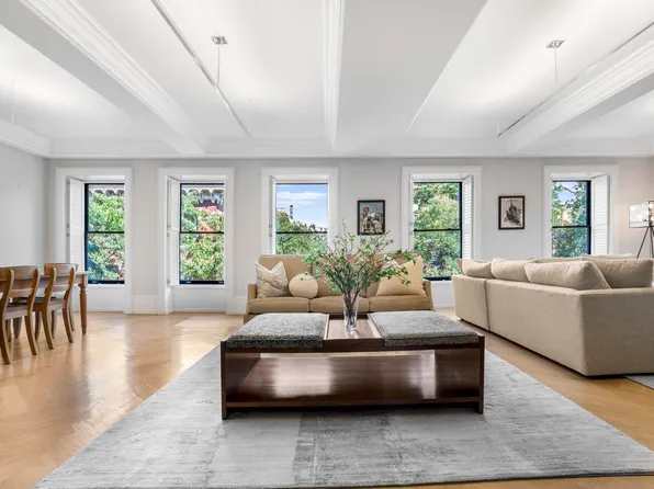 182 West 82nd Street 4E image 1 of 24