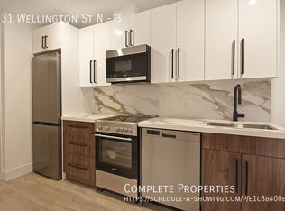 131 Wellington St N #3, Hamilton, ON L8R 1N4
