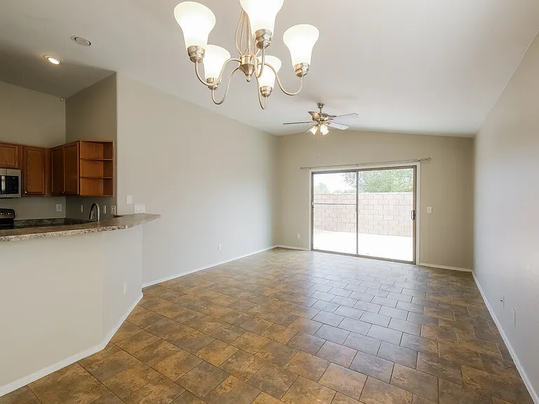 3510 W Thurman Dr — Photo 7