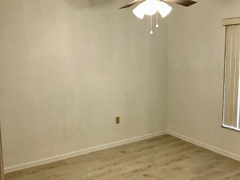 608 Antelope Ln — Photo 8