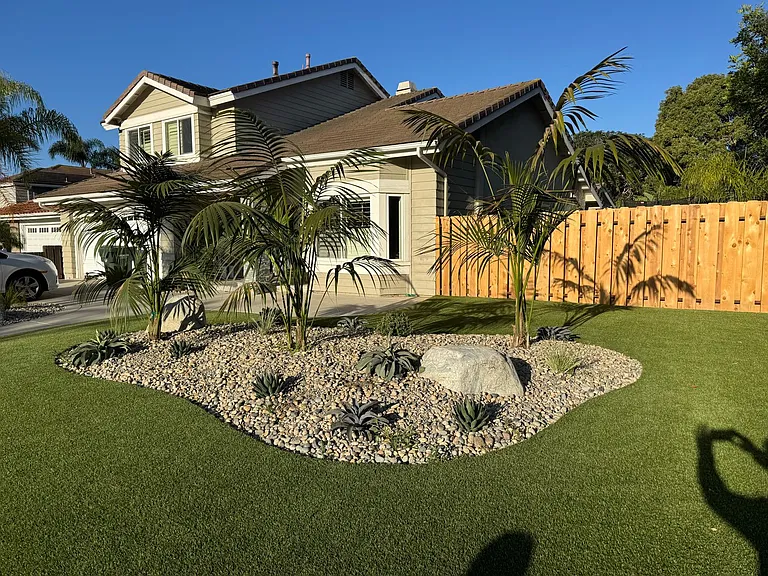 711 Oak Burl Ln — Photo 2