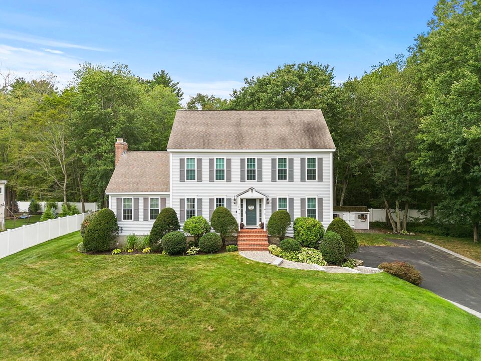 1st image of 18 Quaker Lane