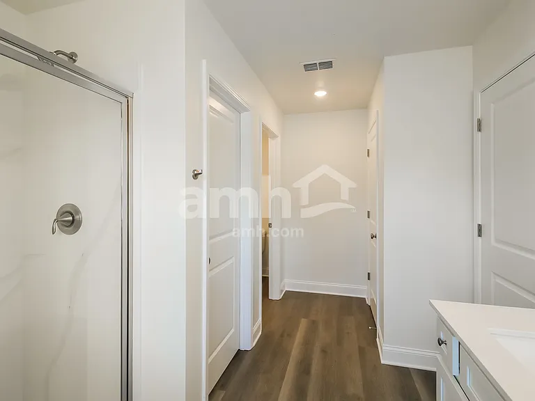 3336 Emzy Dr — Photo 11