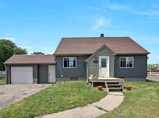 1000 W Lyon Ave, Lake City, MN 55041
