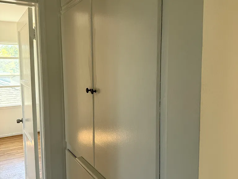 408 N Doheny Dr — Photo 28