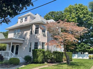 11 Glenwood Ave, Cranston, RI 02910