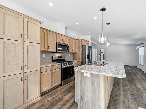 2nd image of 919 Blinn Hill Road