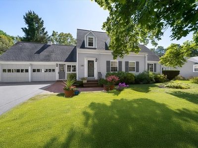 751 Brook Rd, Milton, MA, 02186