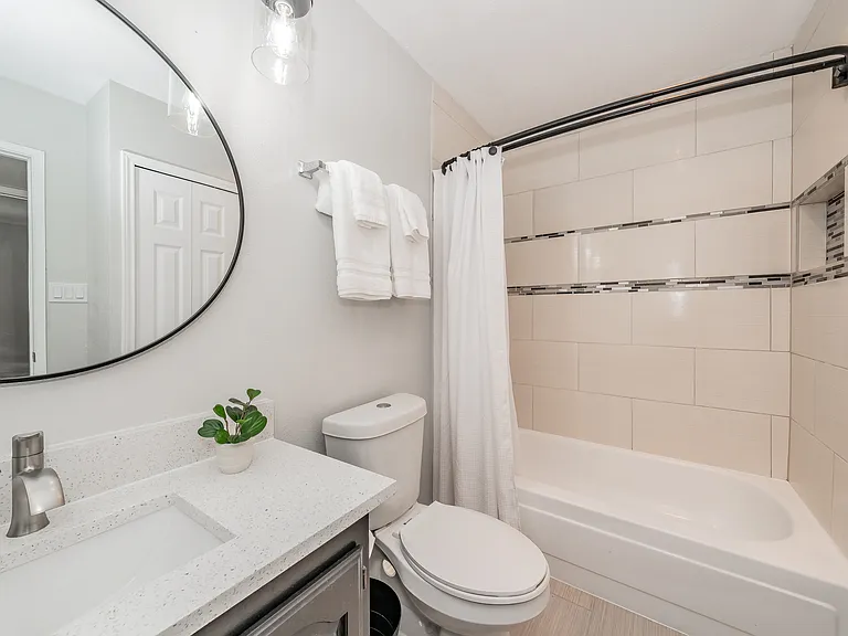 4624 Ringgold Ln — Photo 40