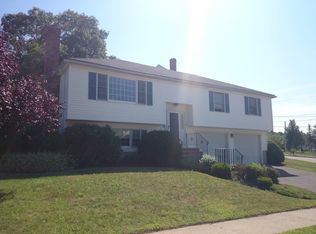 51 Heron St, West Roxbury, MA 02132