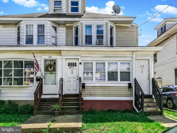 219 Joan Ter, Hamilton, NJ 08629