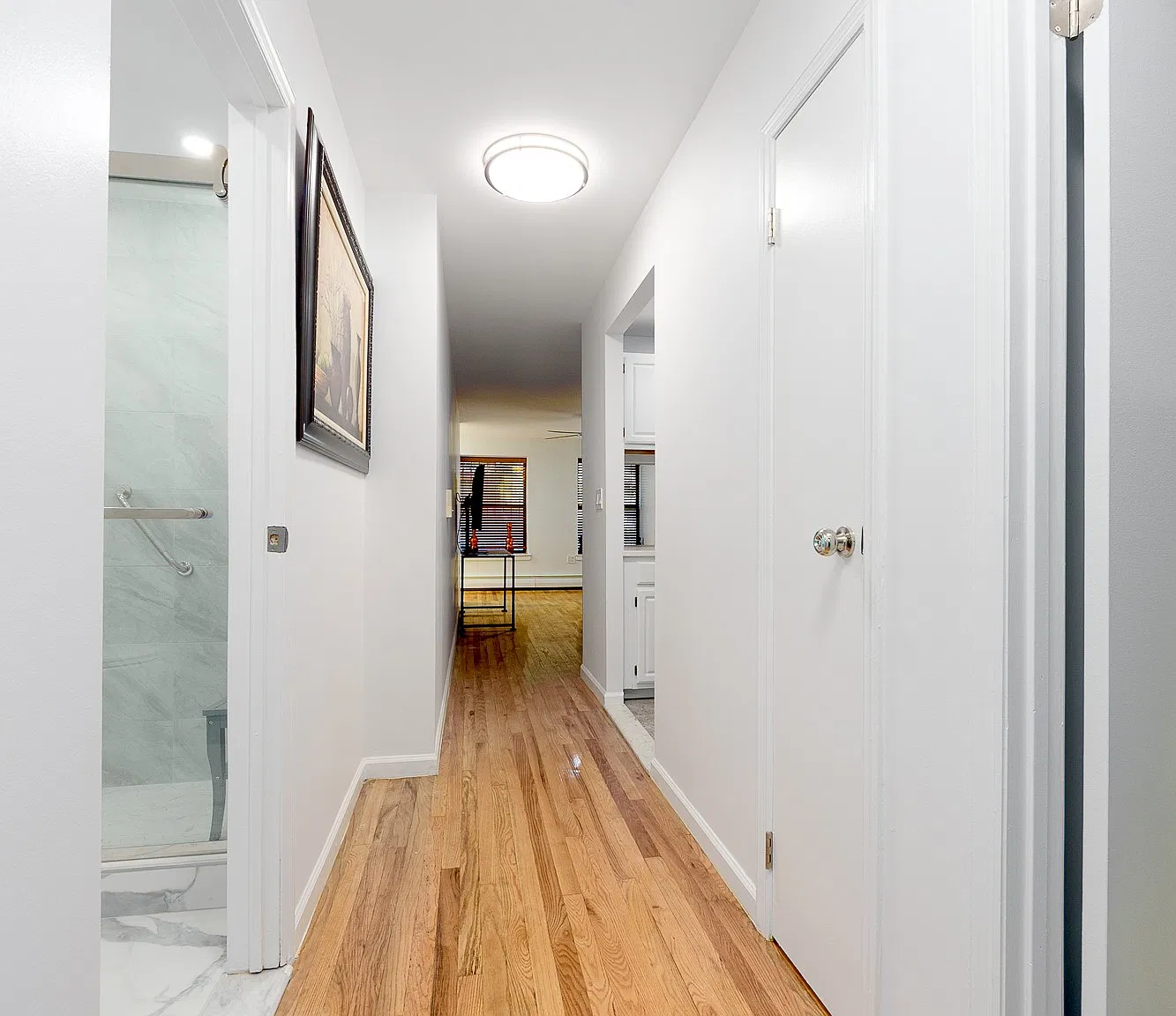 2072 Fifth Avenue — Photo 2