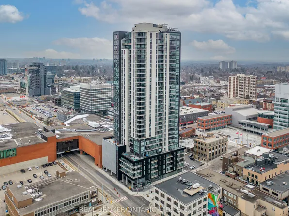 60 Charles St W, Kitchener, ON