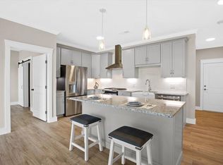 57 Long Point Rd #304, Lakeville, MA 02347