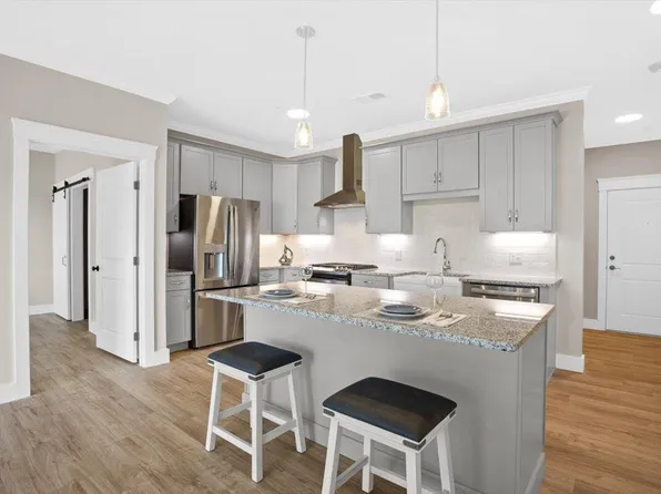 57 Long Point Road #304, Lakeville, MA 02347