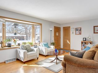 8909 Morris Rd, Bloomington, MN 55437