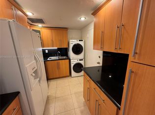 145 SE 25th Rd APT 601, Miami, FL 33129