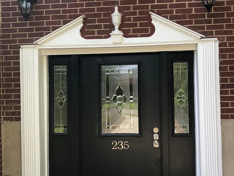 235 W 200 N #1 — Photo 2