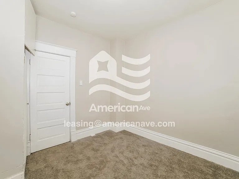 1573122_011_wm_-_bedroom_12910893.jpg
