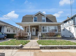 10 W Avon Rd, Brookhaven, PA 19015