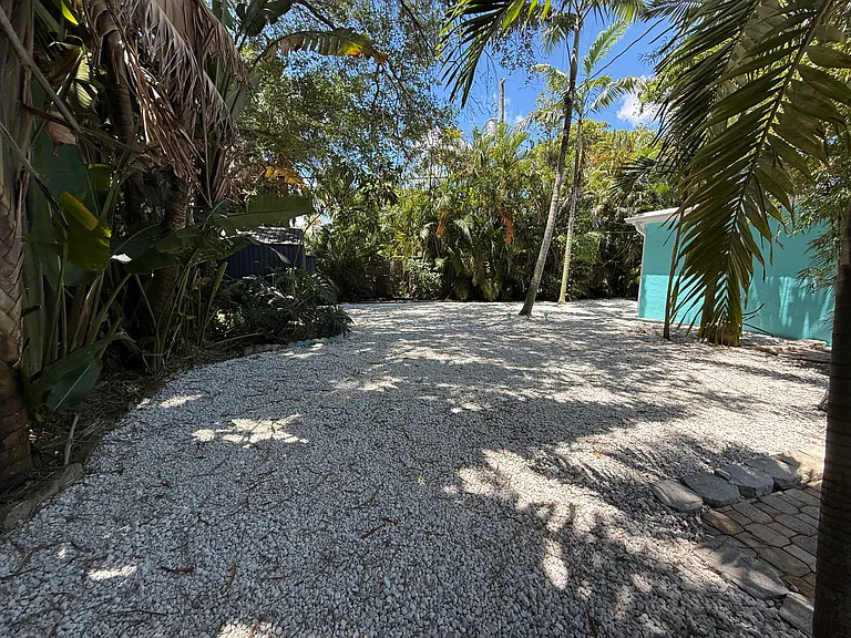 1413 SW 23rd Ave #2 — Photo 9