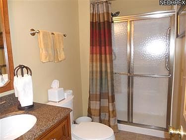 4th image of 7641 White Oak Dr