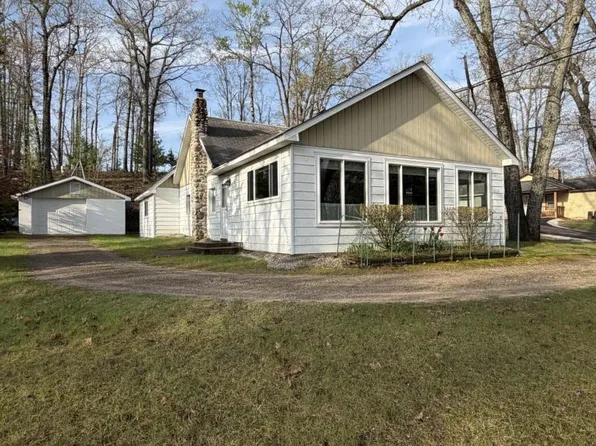 8639 Cedar Grove Trl, Atlanta, MI 49709