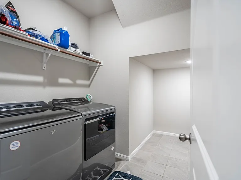 7608 Orange Blossom Rd — Photo 22