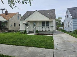 2874 Bailey Ave, Lincoln Park, MI 48146
